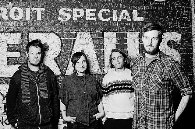 picplz_20110316_00001028913_00001